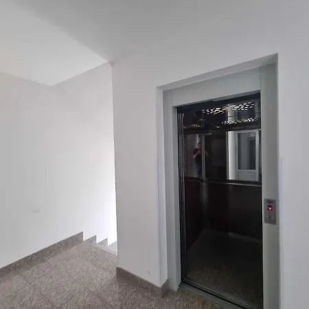 Apartment Tesla