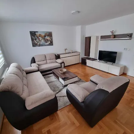 Tesla Apartment Pale